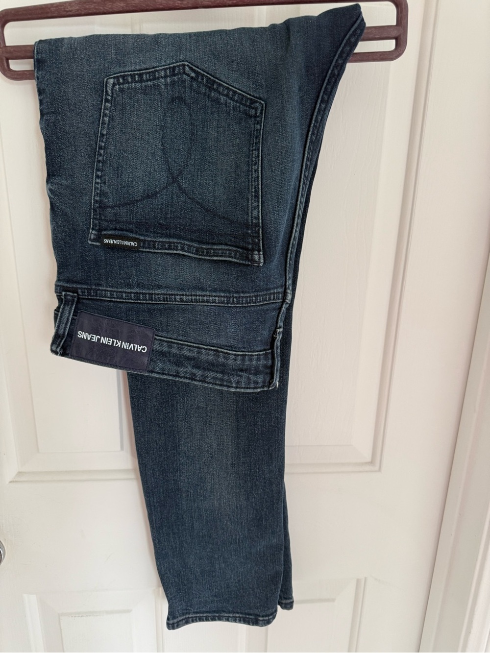 Calvin Klein Men’s Dark Blue straight Fit Jeans